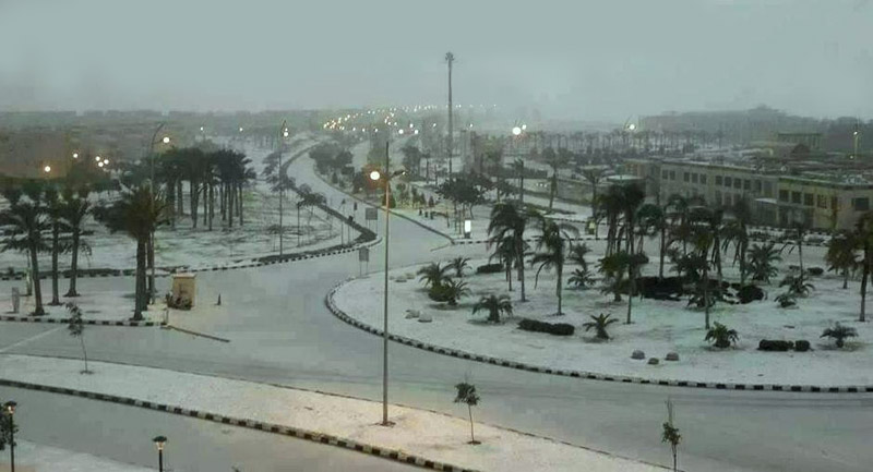 112 év után hó hullott Kairóban